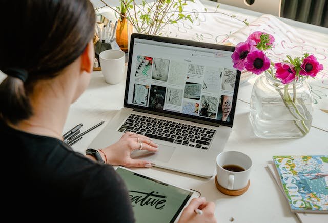 Skill Digital Marketing (Pexels @Antoni Shkraba)