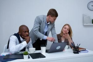 Agency Digital Marketing Terbaik di Indonesia (Pexels @Mikhail Nilov)