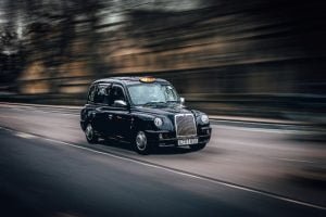 Mobil Otonom: Pexels @Andrea De Santis