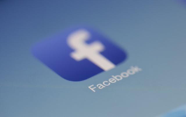 Menghubungkan Iklan Facebook ke Google Spredsheet Menggunakan Zapier (Pexels @Pixabay)