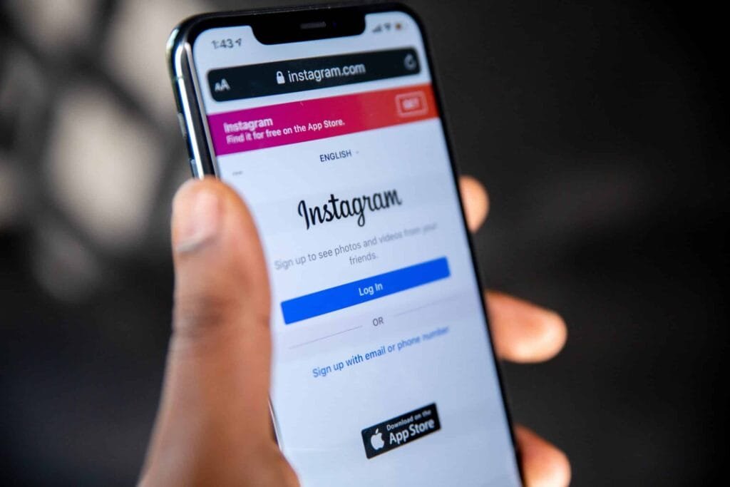 mengubah tema Instagram